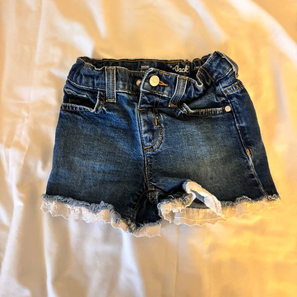 Cat & Jack 5T girls jean shorts with adjustable elastic waist & lace trim